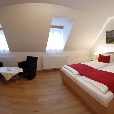 Gaestehaus Ferk - Fruehstueckspension, Bed & Breakfast Бад-Радкерсбург Экстерьер фото