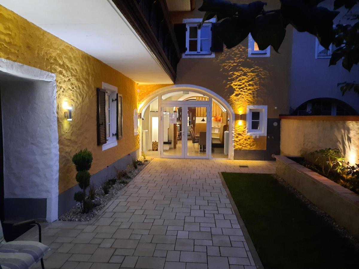 Gaestehaus Ferk - Fruehstueckspension, Bed & Breakfast Бад-Радкерсбург Экстерьер фото
